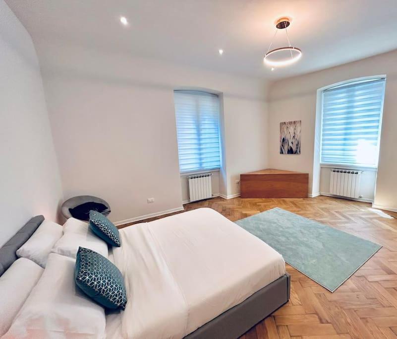 Ivi - Boutique Home Триест Екстериор снимка